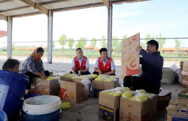 股票配资开户会员 利津农商银行“以农为本” 做好“5·15”投资者保护宣传